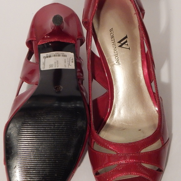 Worthington Freedom Red Patent in Women - Picture 4 of 5